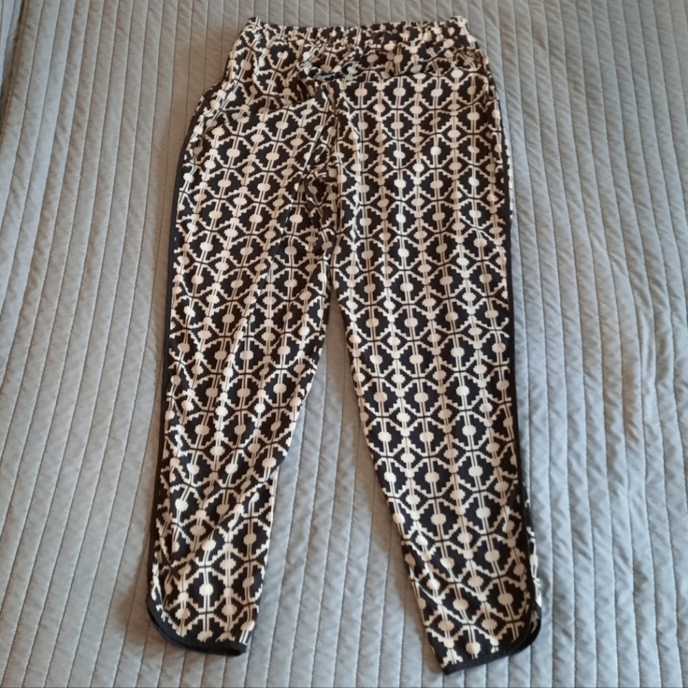 Forever 21 Patterned Pants